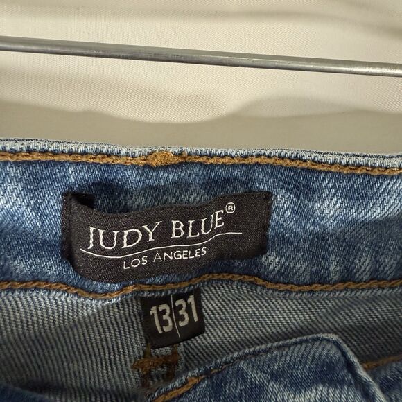 Judy Blue Boyfriend Fit Jeans Women's 13 31 Light Wash Blue Denim Distressed - Picture 5 of 12
